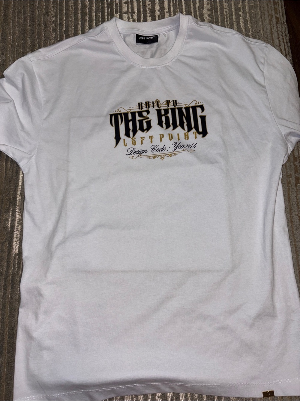 White 'The King' Graphic Tee by Left Point